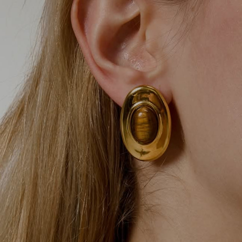 Aurelia Studs